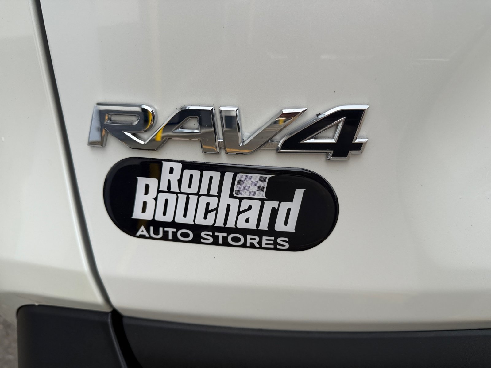 Used 2021 Blizzard Pearl Toyota Limited image 42