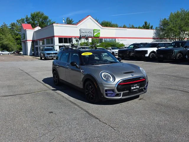 Used 2017 Silver Metallic MINI Clubman image 32