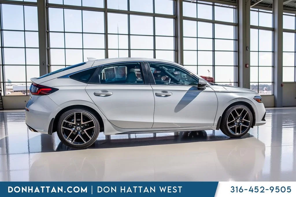 Used 2024 White Honda Sport Touring image 39
