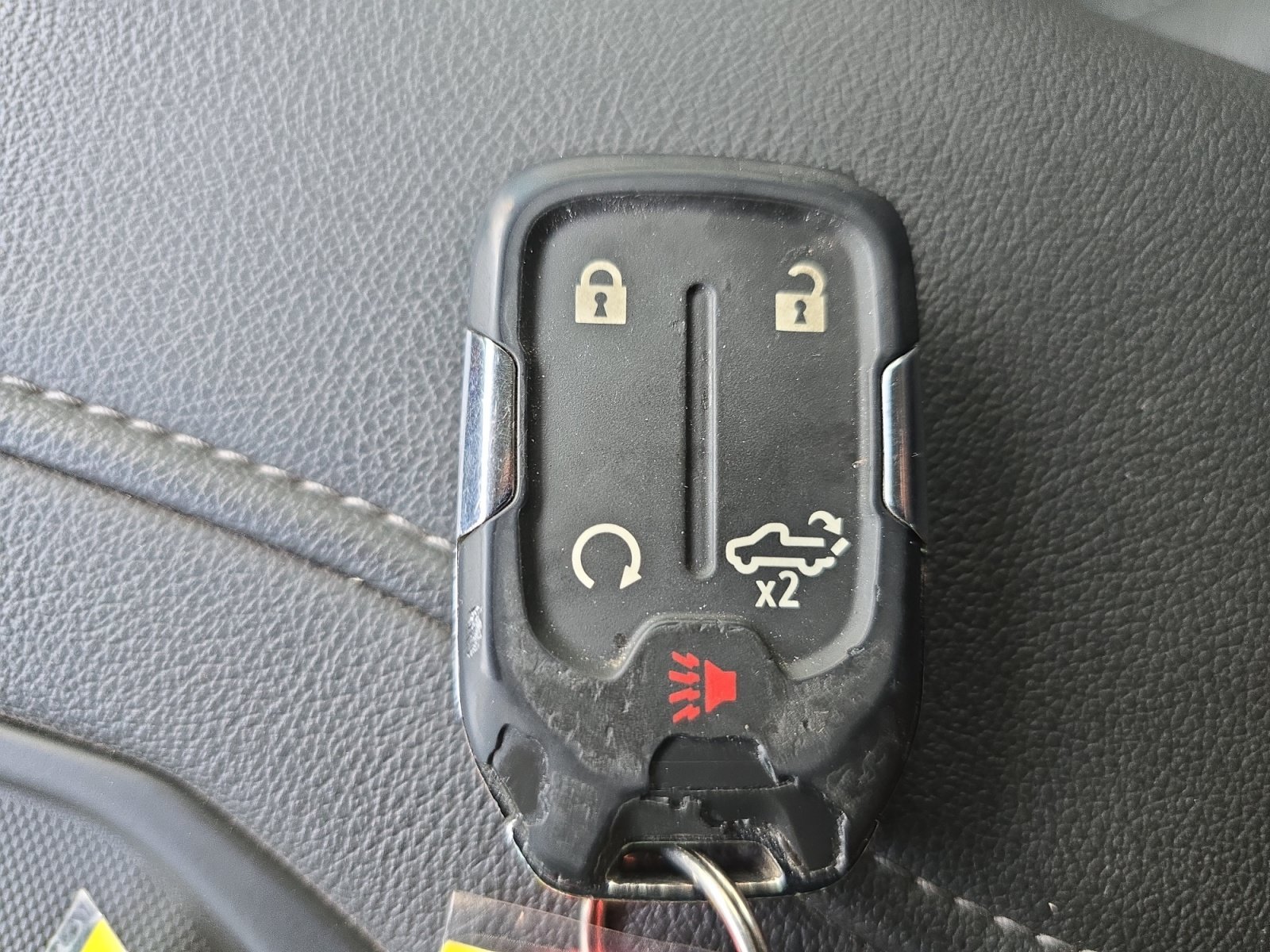 Used 2020 Shadow Gray Metallic Chevrolet RST image 30