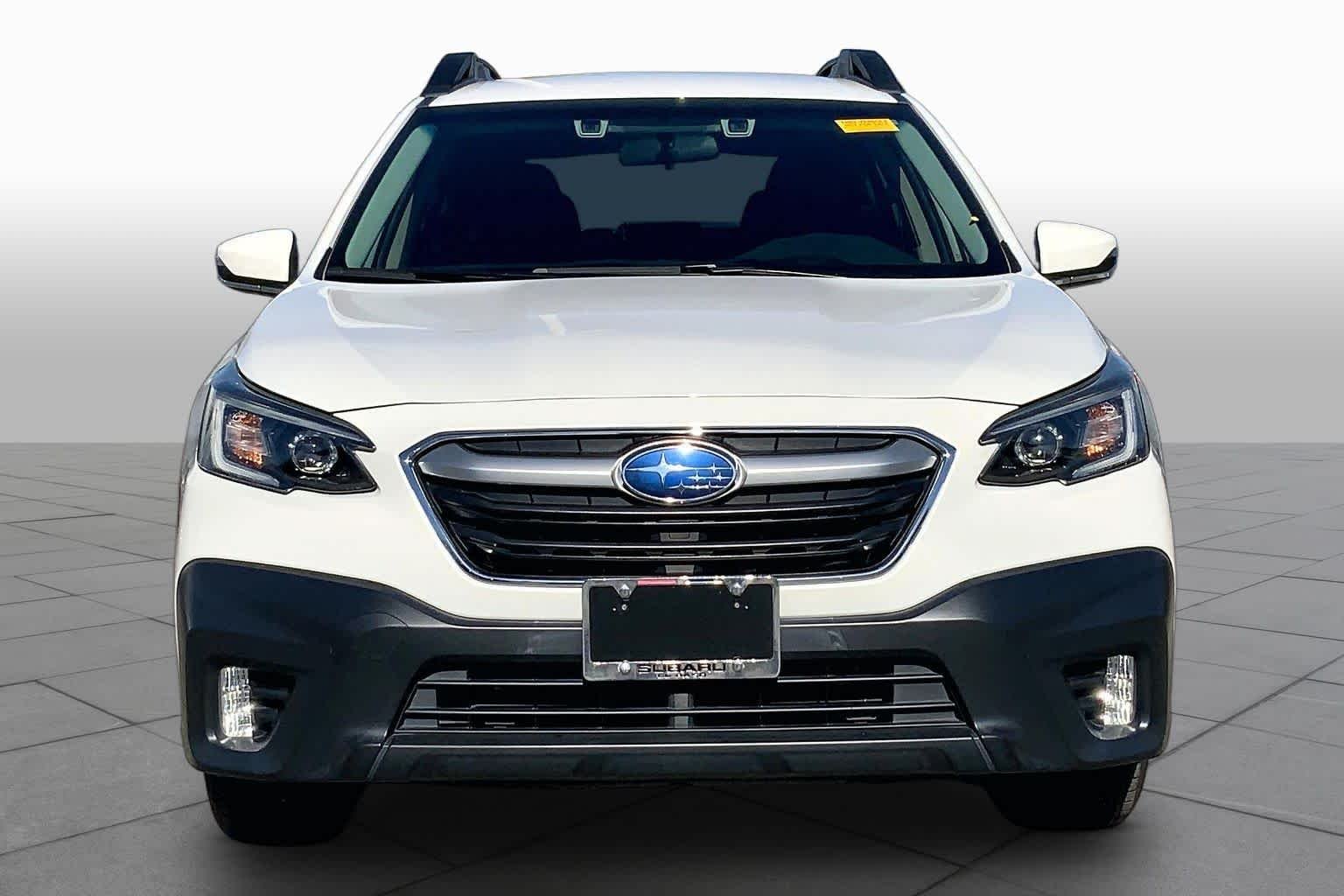 Used 2022 Crystal White Pearl Subaru Premium image 4