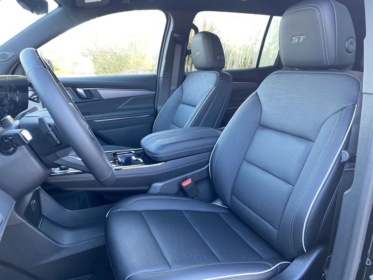 New 2026 Ebony Twilight Metallic Buick Sport Touring image 16