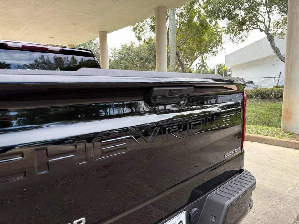 Used 2023 Black Chevrolet Custom image 20