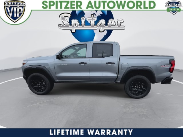2026 Chevrolet Colorado photo 10 of 41