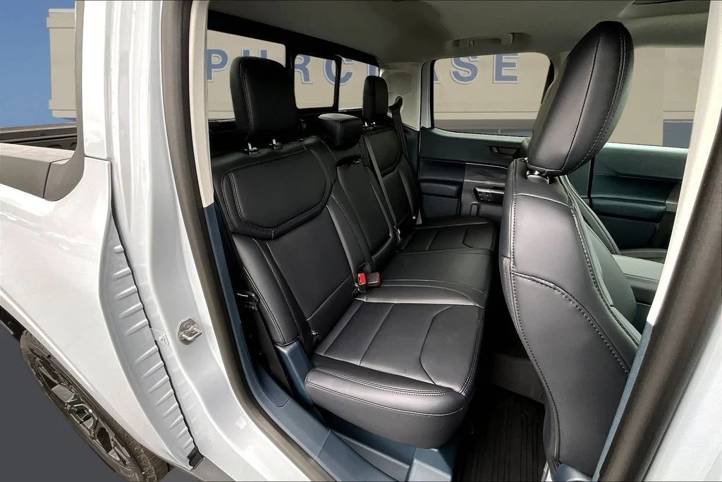 2026 Ford Maverick Lariat - Photo 10