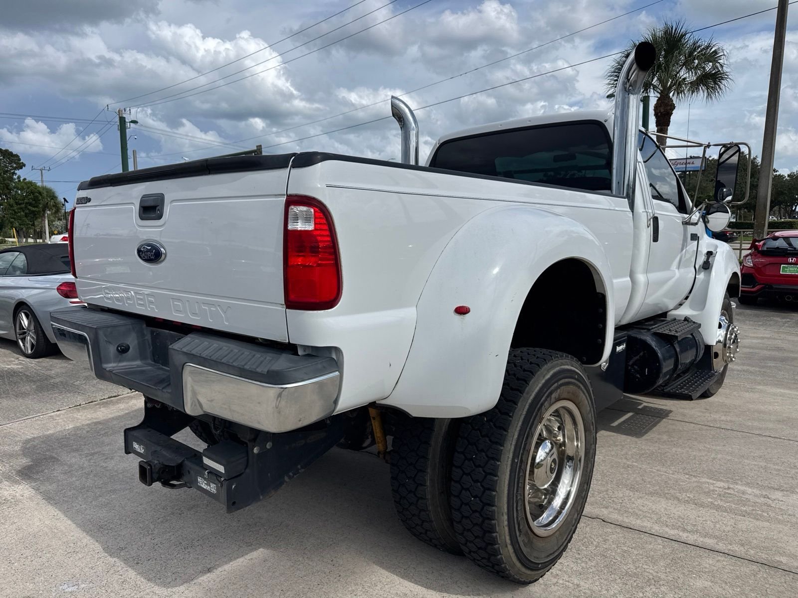 Used 2004 White Ford XLT image 22