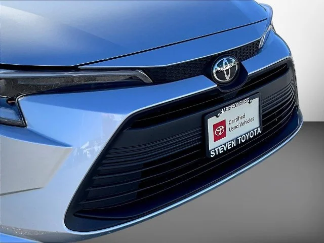 Used 2026 Silver Toyota LE image 37
