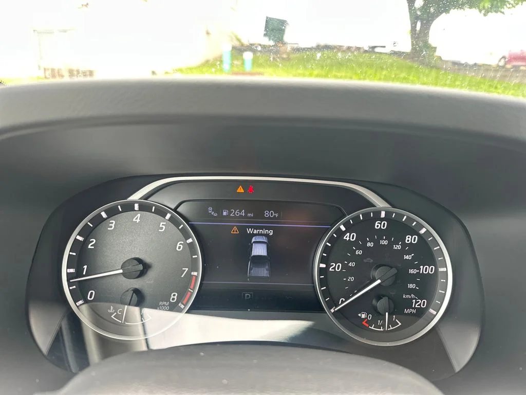 Used 2025 White Nissan S image 28