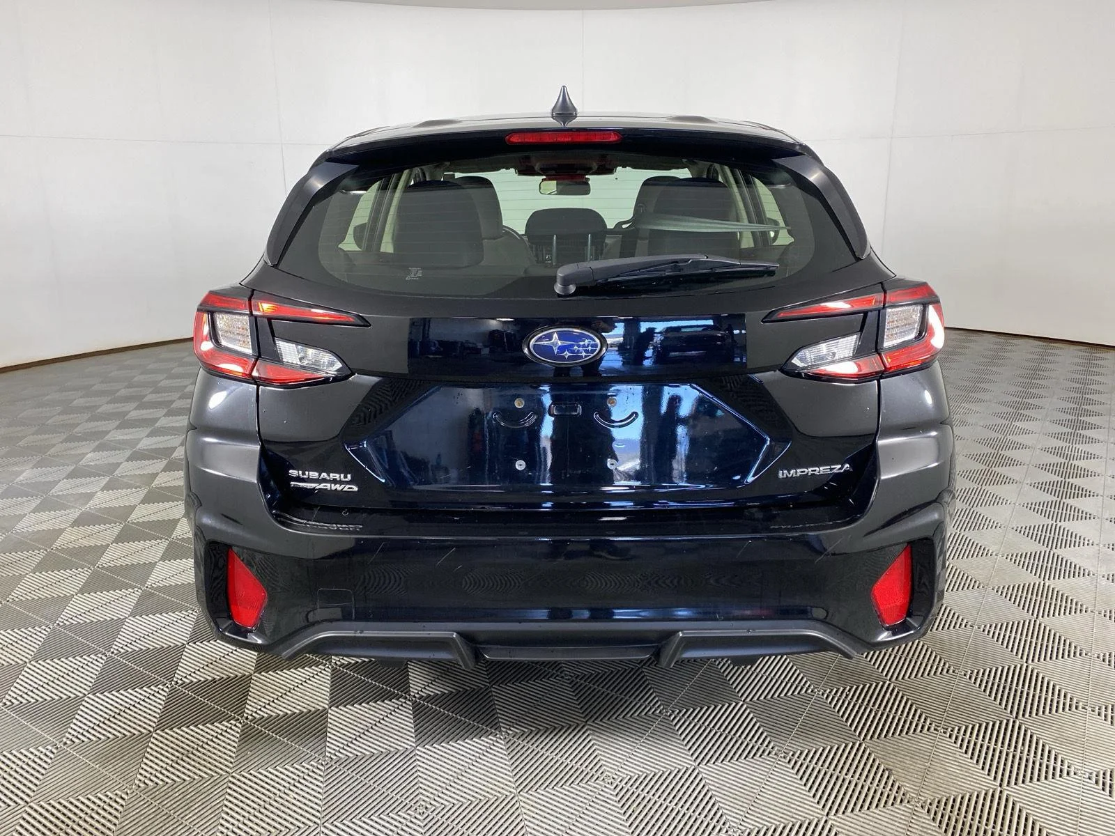 Used 2024 Crystal Black Silica Subaru  image 6