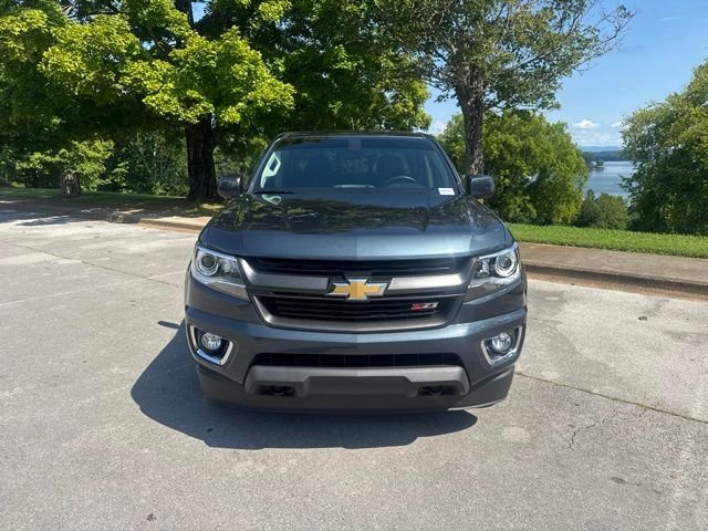 Used 2019 Gray Chevrolet Z71 image 2
