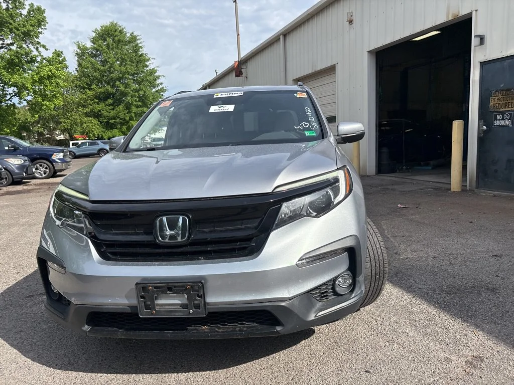 Used 2022 Gray Honda Special Edition image 5