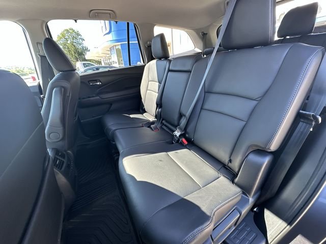 Certified Used 2021  Honda EX-L image 26