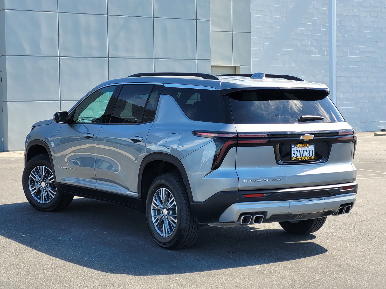 Used 2025 Sterling Gray Metallic Chevrolet AWD LT image 6