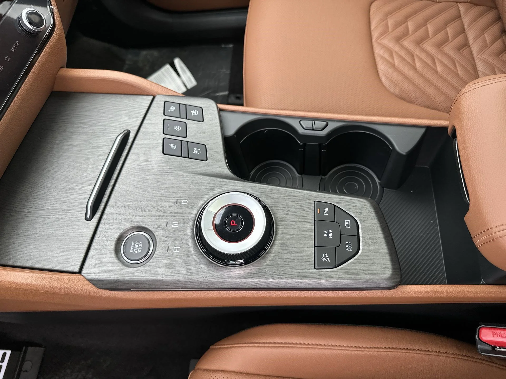 New 2026 Wolf Gray Kia X-Line Prestige image 22