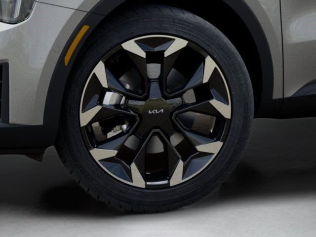 New 2026 White Kia SX image 25
