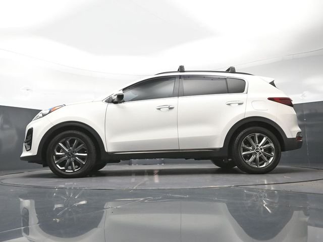 Used 2020 White Kia S image 32