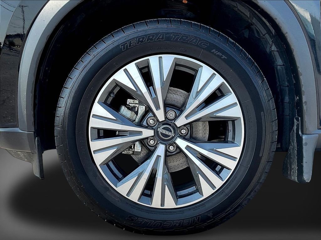 Used 2023 Black Nissan SV image 34