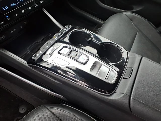 2022 Hyundai Tucson Limited - Photo 24