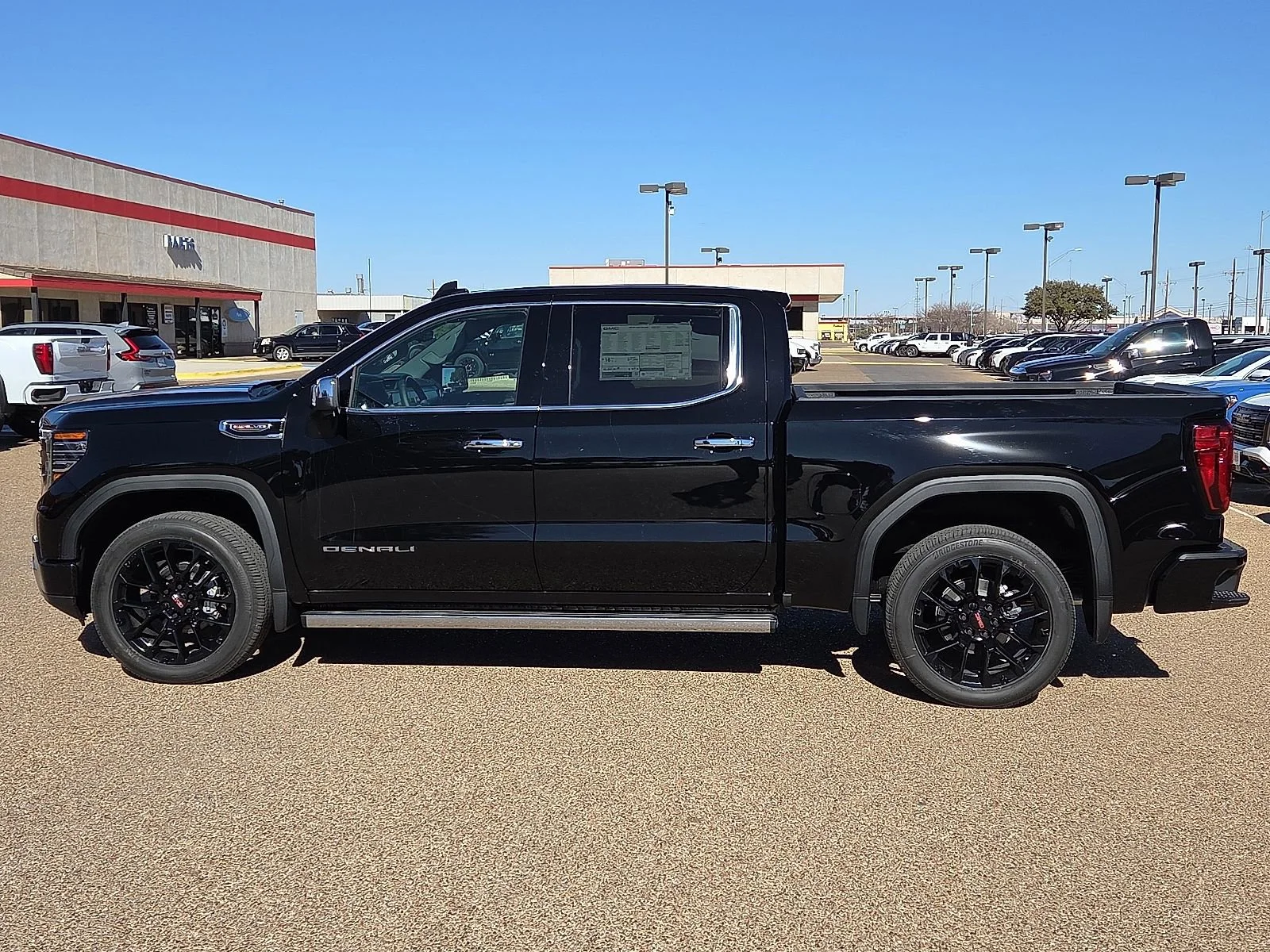 2026 GMC Sierra 1500 Denali - Photo 2