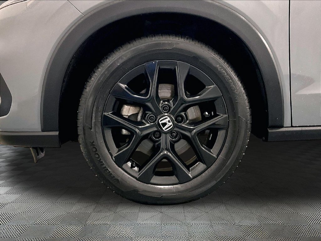 Used 2025 Gray Honda Sport image 7