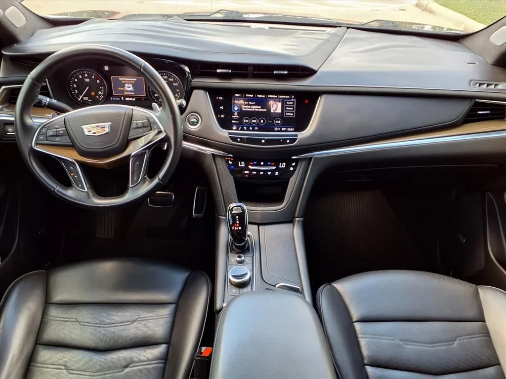 2021 Cadillac XT5 Sport - Photo 4