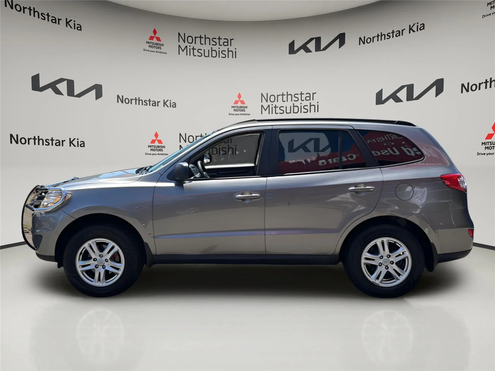 Used 2011 Hyundai Santa Fe GLS with VIN 5XYZG3AB5BG026451 for sale in Woodside, NY