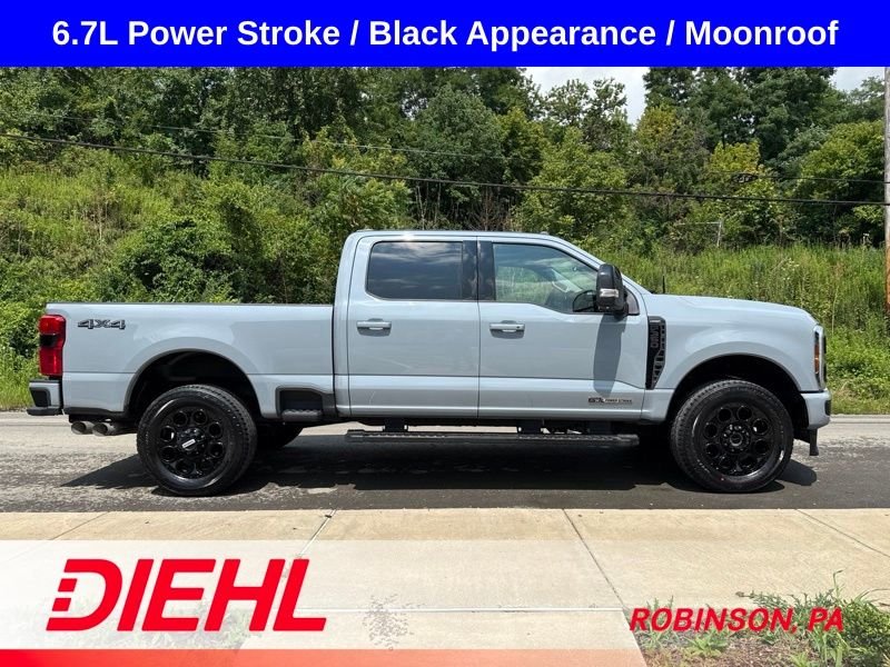 Used 2025 Gray Ford Lariat image 8