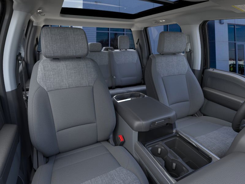 2025 Ford F-250 Super Duty XLT - Photo 34