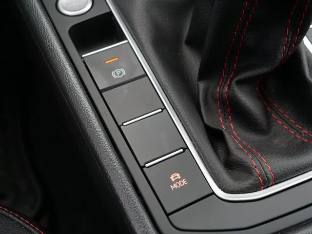 Certified Used 2025 Black Volkswagen 2.0T Autobahn image 33