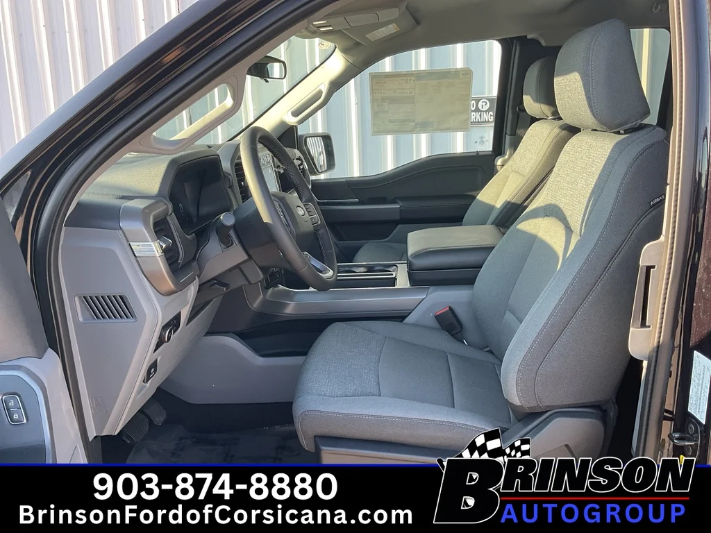 New 2026 Agate Black Metallic Ford XLT image 9