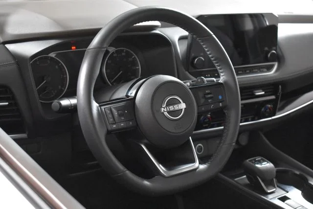 Used 2023 Gray Nissan SL image 23