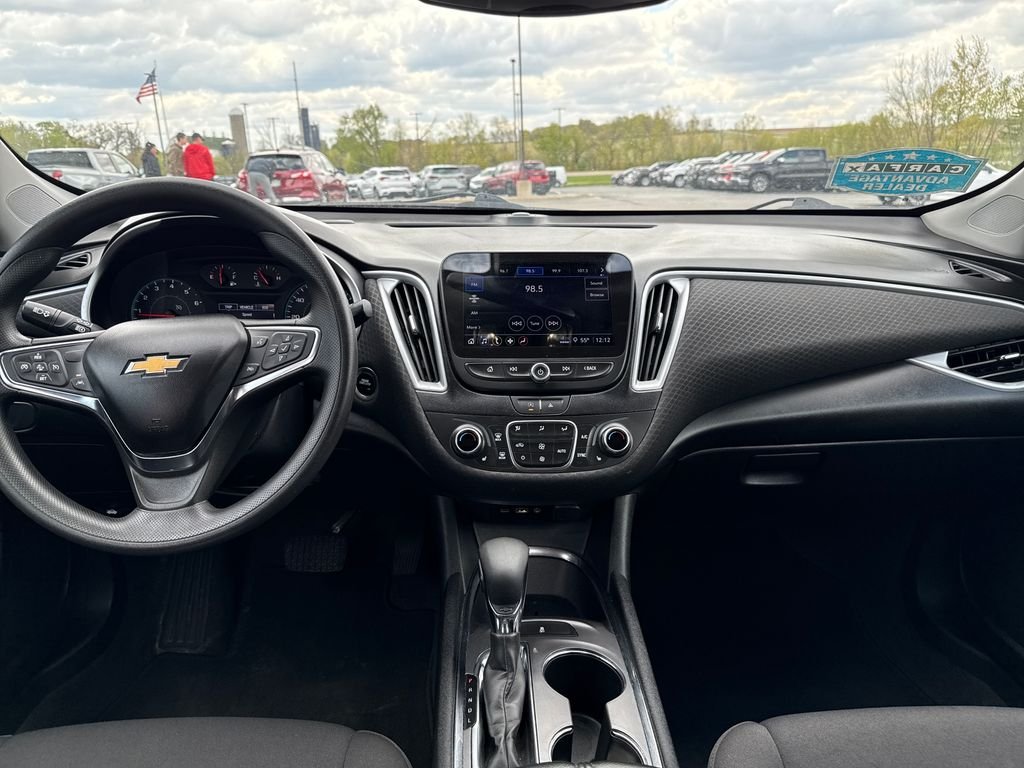 Used 2023 Gray Chevrolet LT image 11
