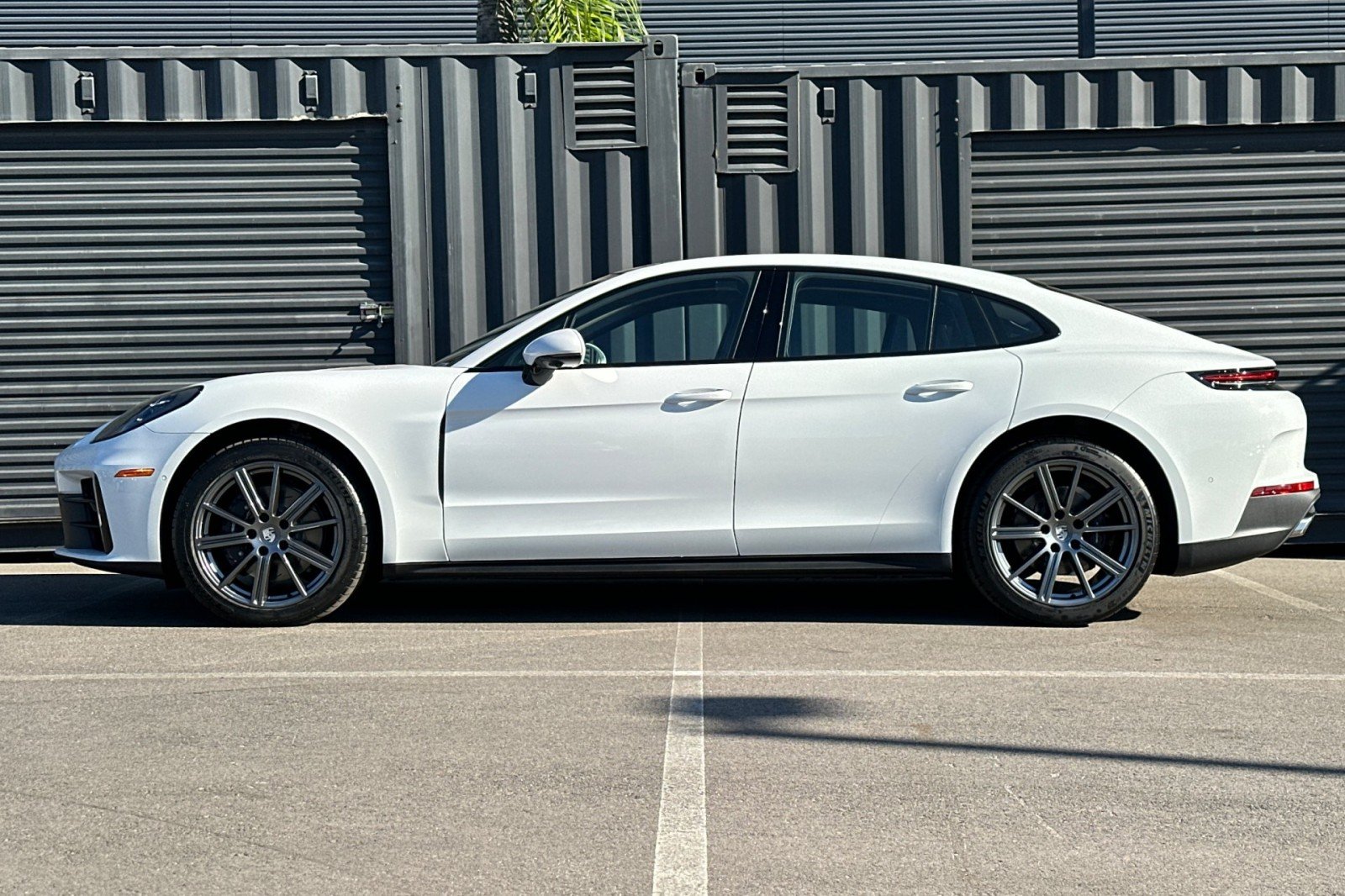 2026 Porsche Panamera Base