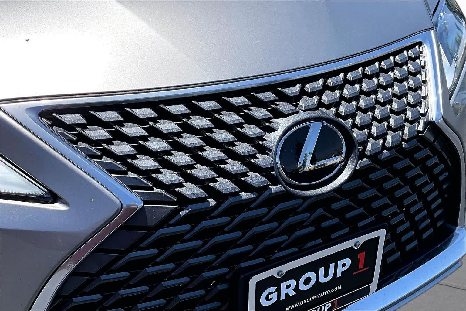 Certified Used 2022 Atomic Silver Lexus  image 30