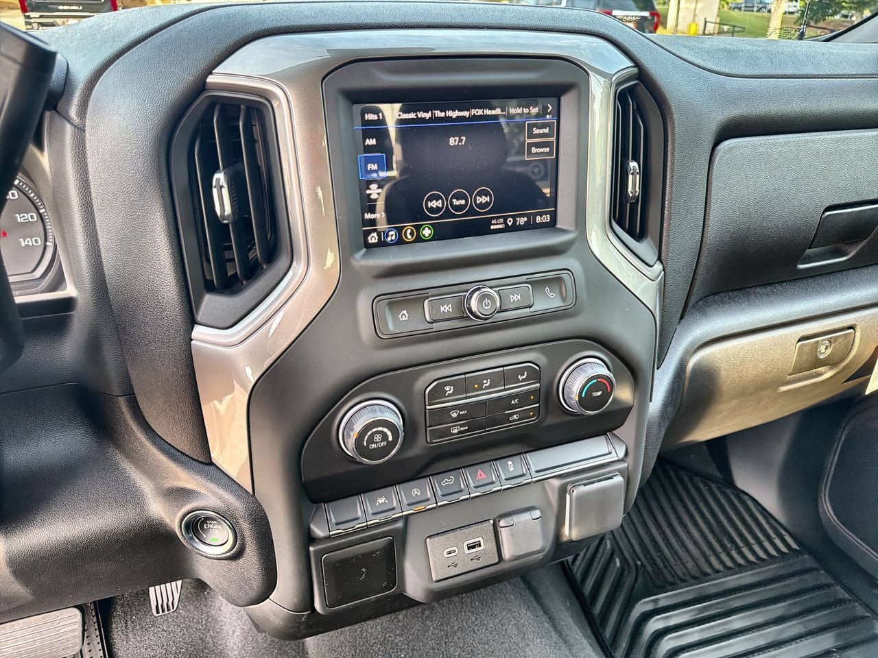 2026 Chevrolet Silverado 1500 Custom - Photo 13