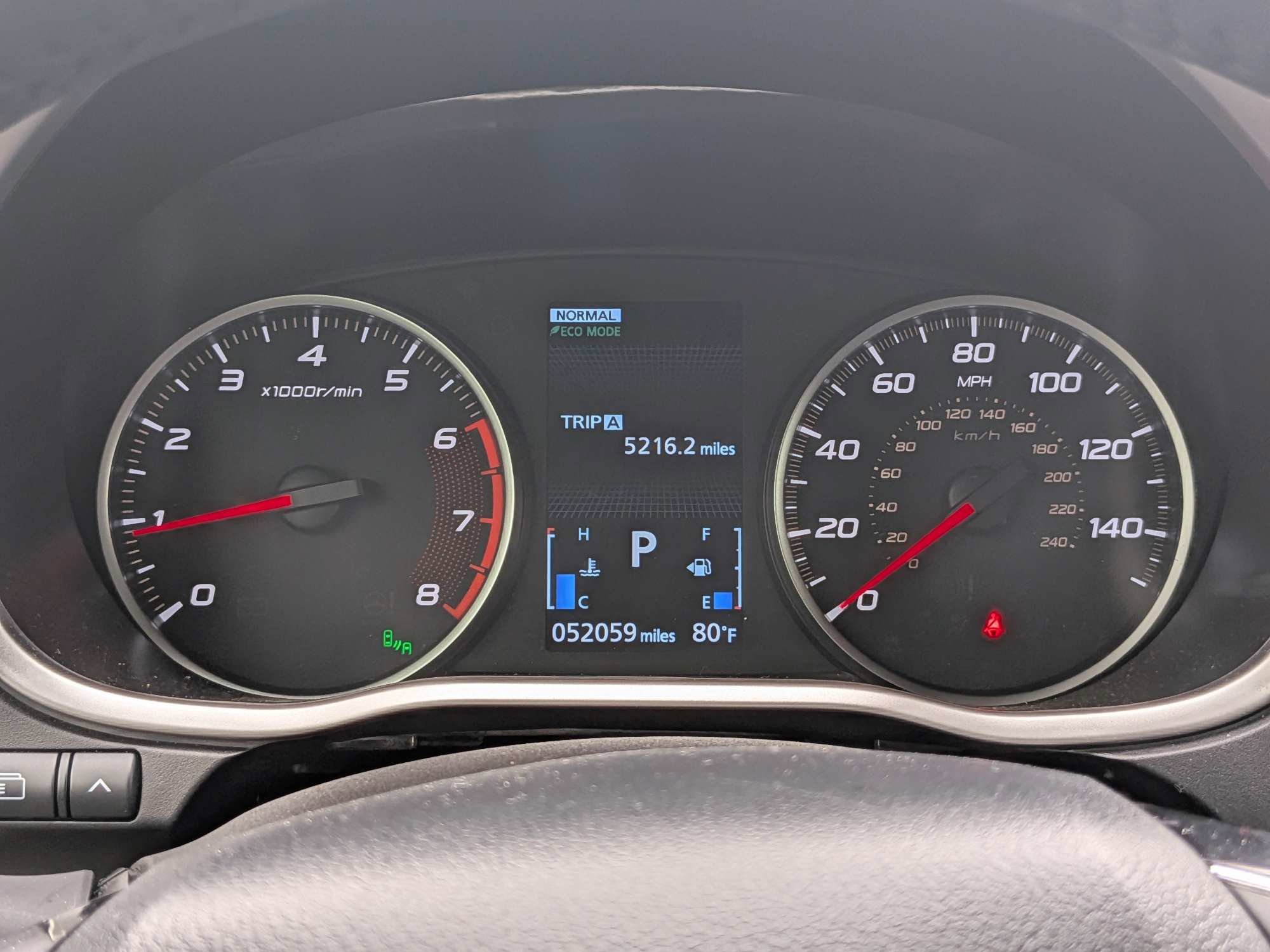 Used 2025 Silver Mitsubishi SE image 22