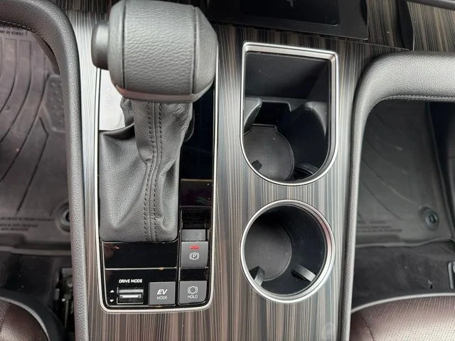 Certified Used 2024 Green Toyota Platinum image 39