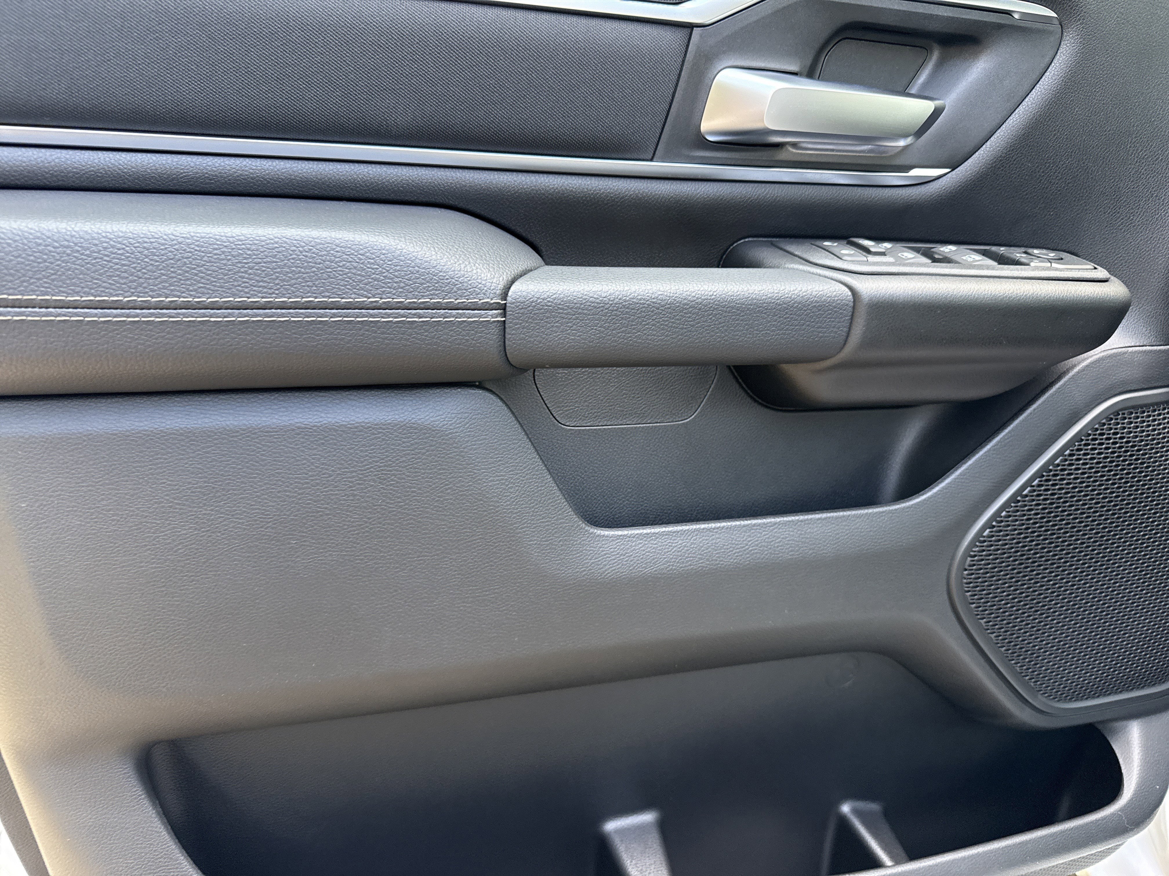 New 2026 Bright White Clearcoat RAM Big Horn image 10