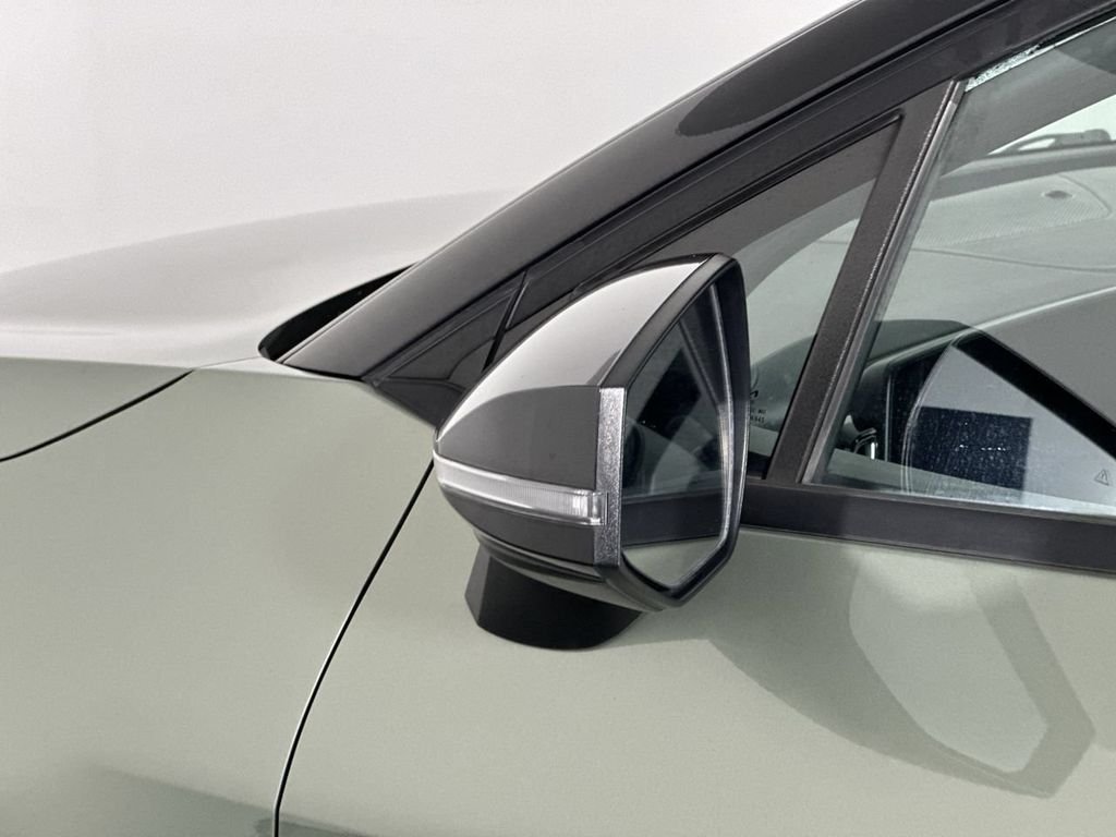 Used 2024 Green Kia X-Pro image 6
