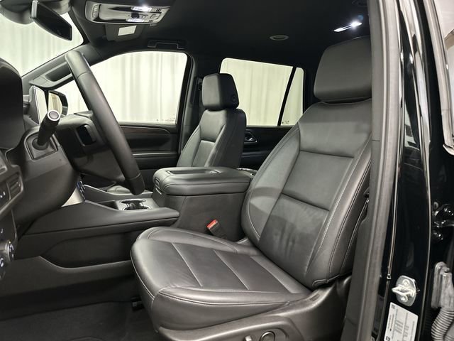 Used 2024 Black Chevrolet LT image 17
