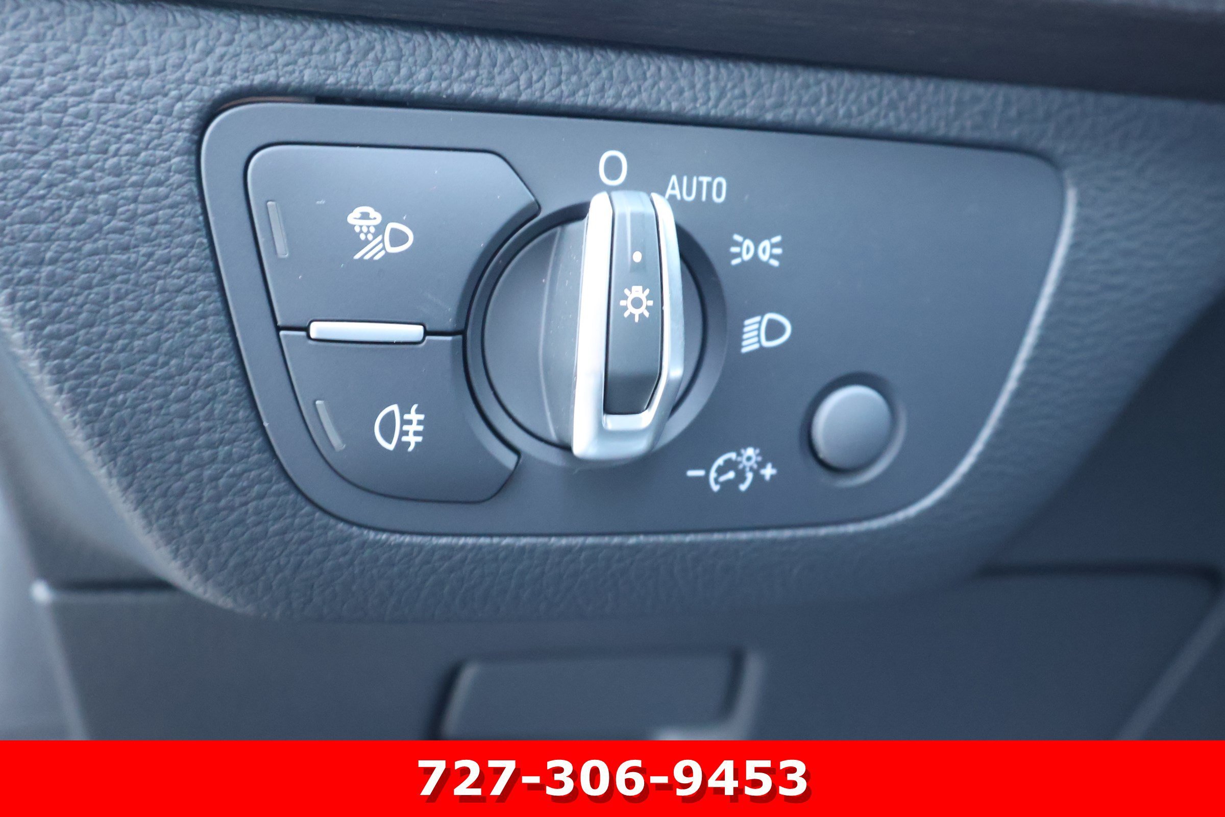 Used 2025 Florett Silver Metallic Audi S line Premium Plus image 18