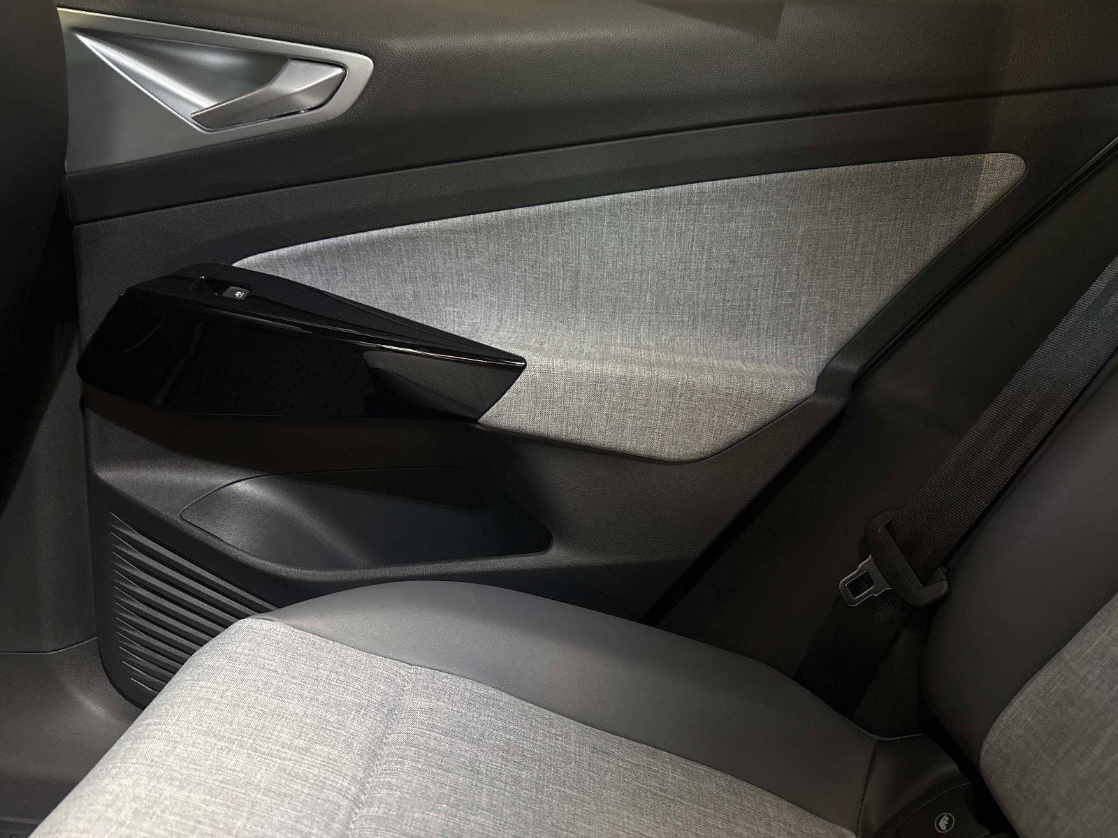 2026 Volkswagen ID.4 PRO - Photo 15