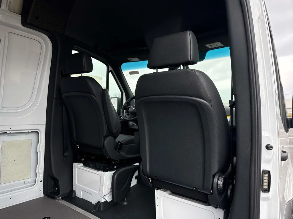2025 Mercedes-Benz Sprinter Cargo Van Base - Photo 7