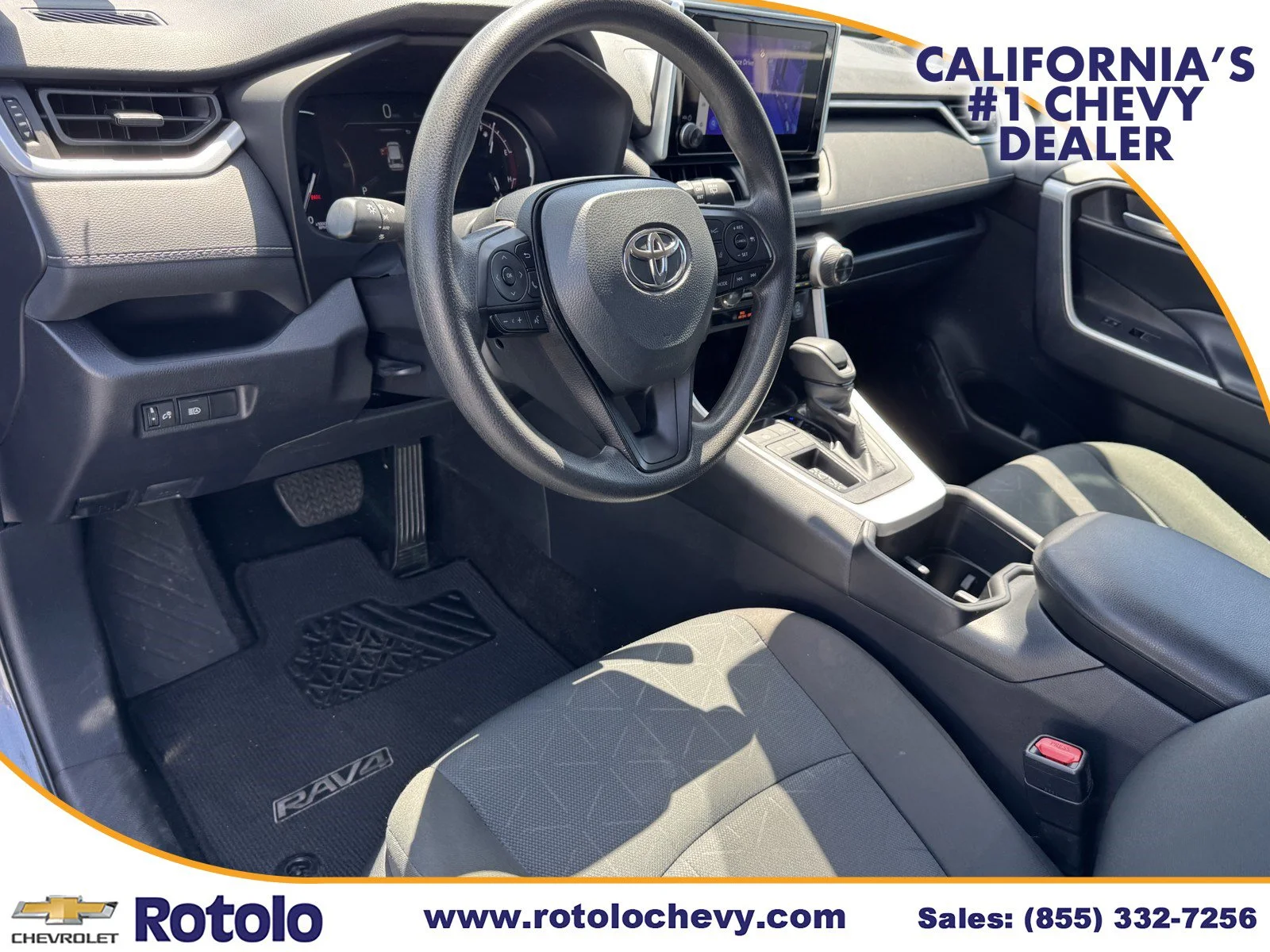 Used 2024 MAGNETIC GRAY MET Toyota XLE image 16