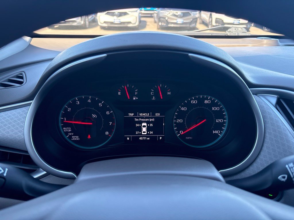 Used 2020 Shadow Gray Metallic Chevrolet LS image 18