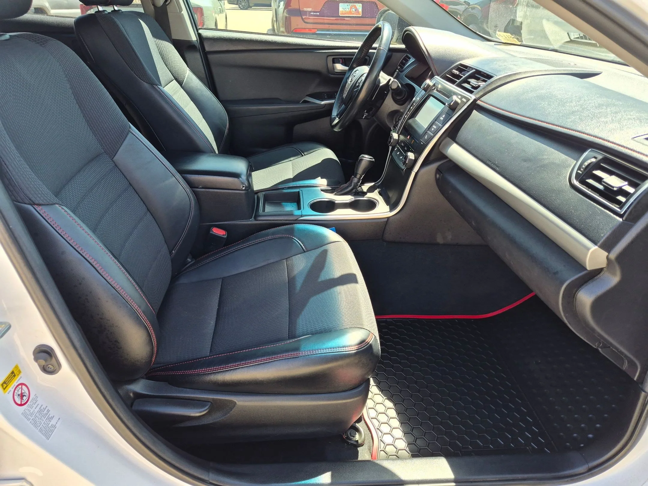 Used 2017 Super White Toyota SE image 29