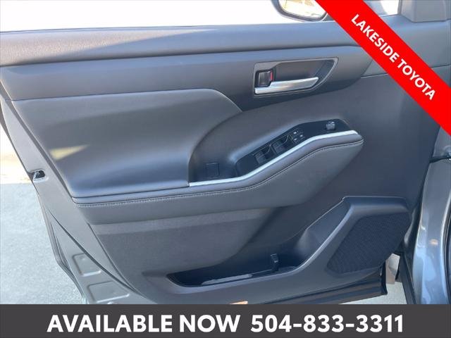 Certified Used 2026 PRECIOUS METAL Toyota  image 26