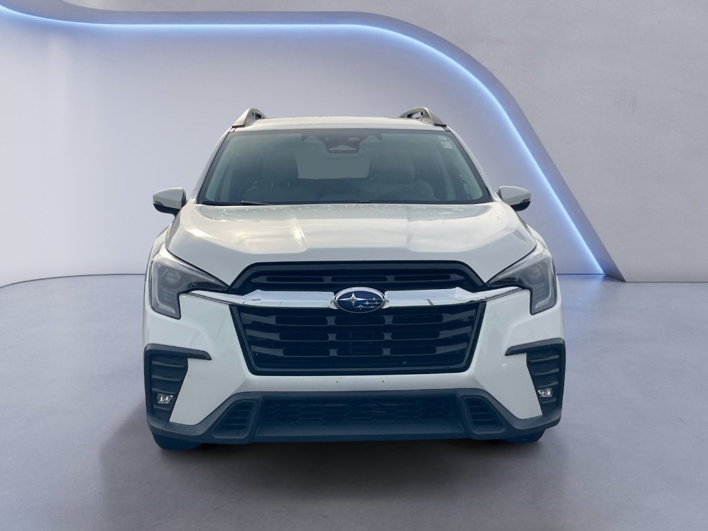 Used 2023 Crystal White Pearl Subaru Limited image 23