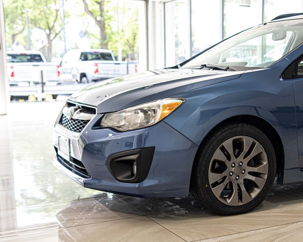 Used 2014 Blue Subaru 2.0i Sport Premium image 4