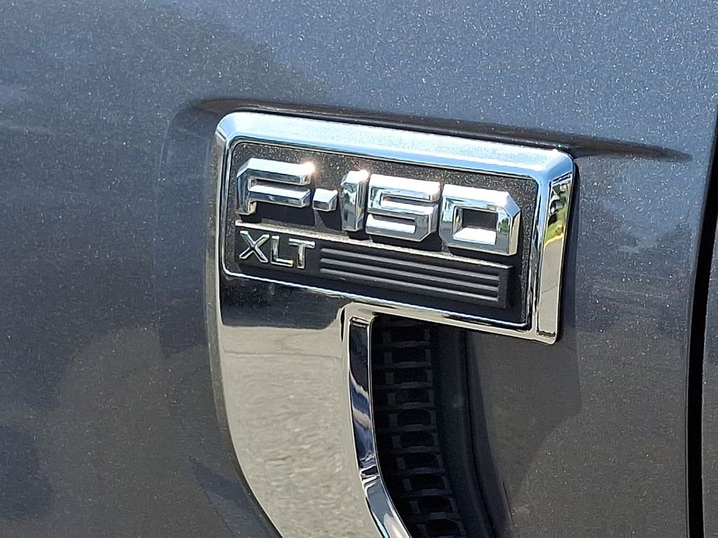 Used 2023 Gray Ford XLT image 32